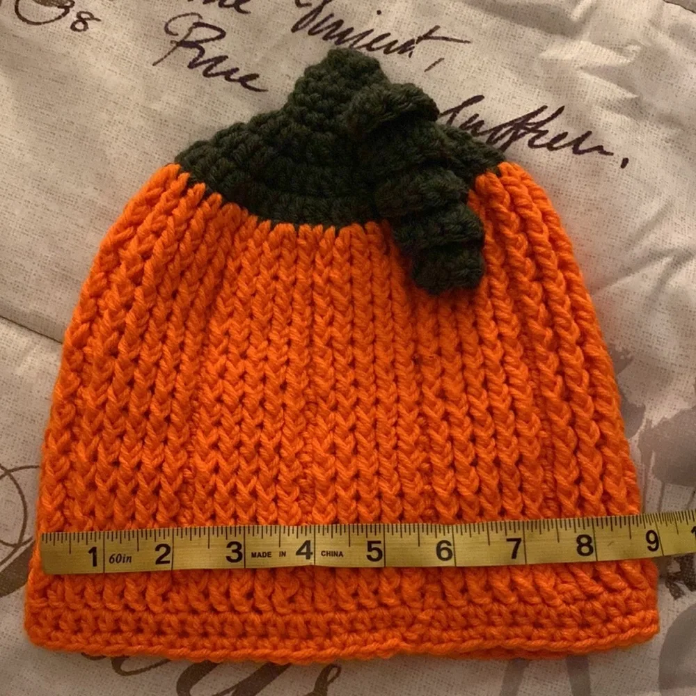 Pumpkin hat! Adult